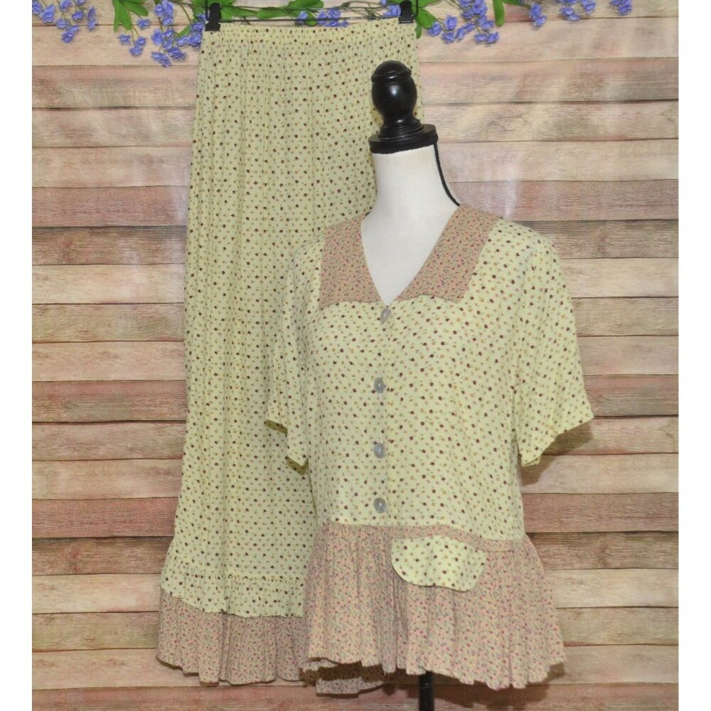 VTG 90's USA Skirt & Top Set Size S Mixed Floral Print Shabby Chic Cottage Core